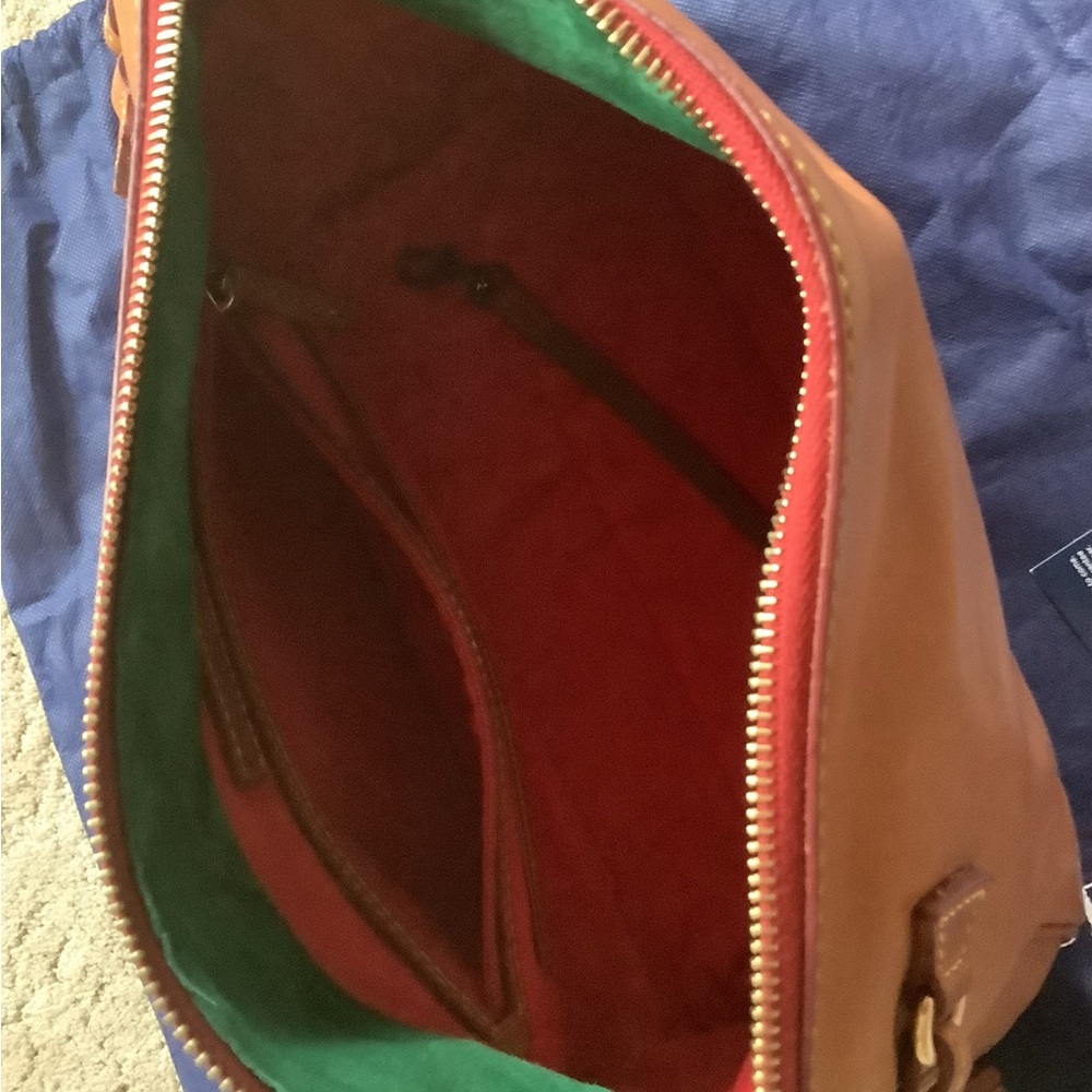 Dooney&Bourke Florentine Leather Medium Zip Crossbody - Picture 5 of 11